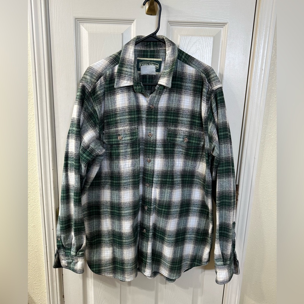 Field & Stream XL Tall cotton button up long sleeve shirt. Green plaid.